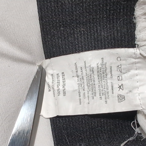 2B Bebe Off White Tiered Ruffle Mini Skirt Black Waistband Y2K Small - Picture 4 of 4